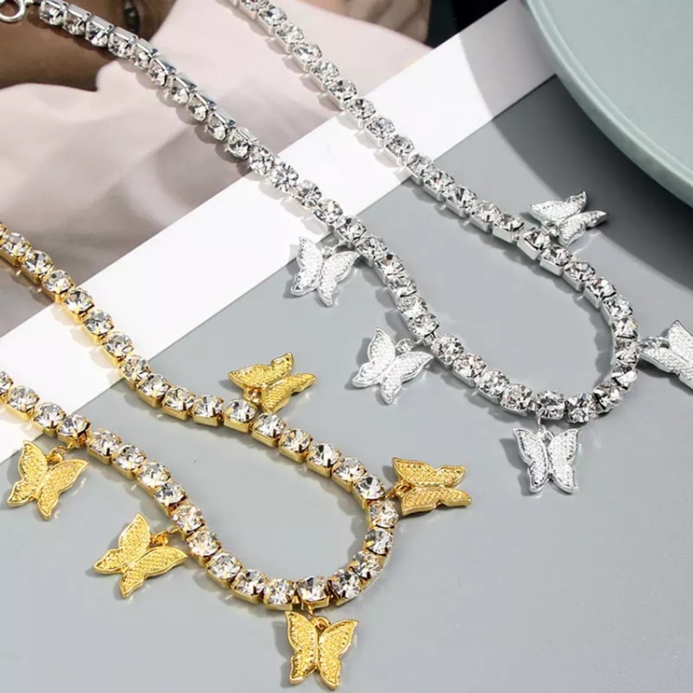 Butterfly Necklace - Picture 3 of 4